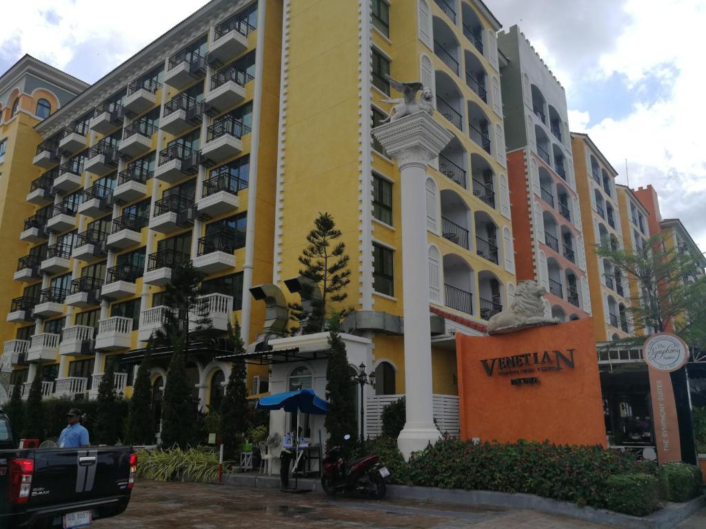 Venetian Poseidon Pool Hotel