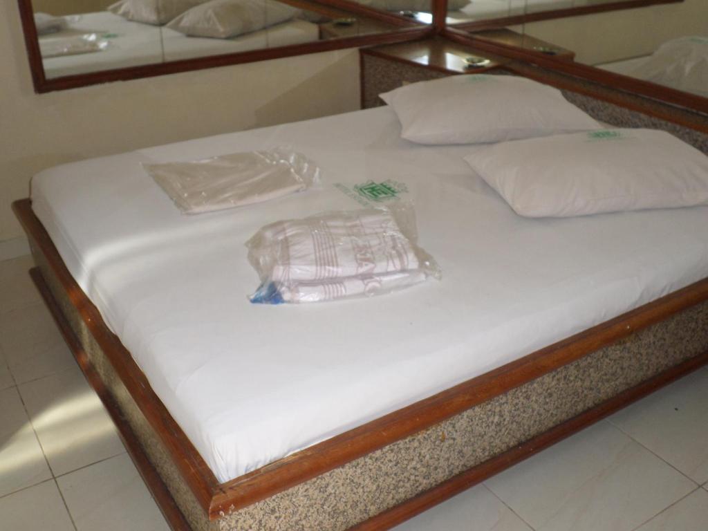  HOTEL ESTADUAL