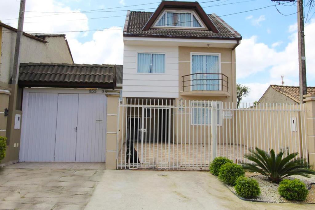  Sobrado Triplex Em Curitiba