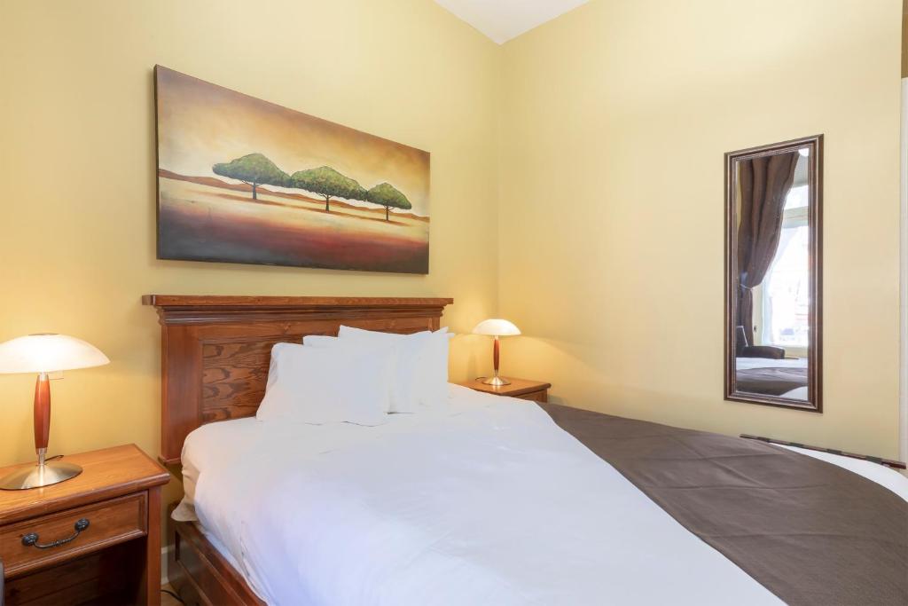 Unilofts Grande-Allée - Resim 18