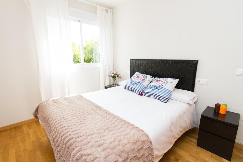 Postel nebo postele na pokoji v ubytování Charming apartment in Pedregalejo