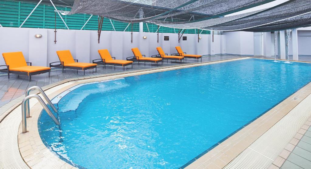 Bazén v ubytování The Bayview Beach Resort nebo v jeho okolí