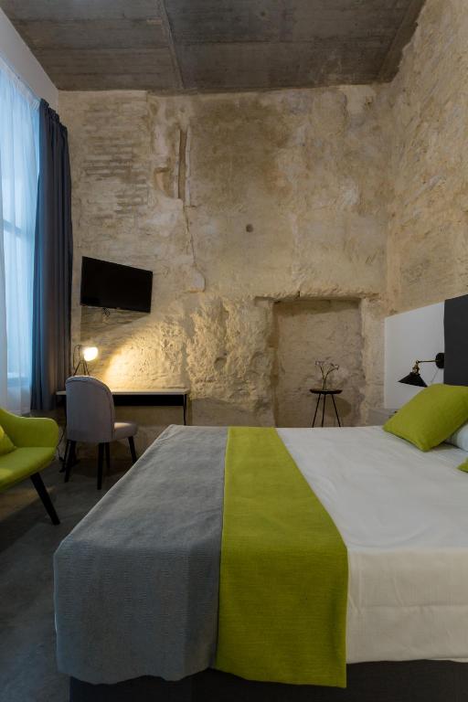 La Puerta de Palacio - Adults Only, Seville – Updated 2023 Prices