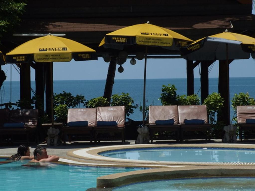 Bazén v ubytování Bill Resort nebo v jeho okolí