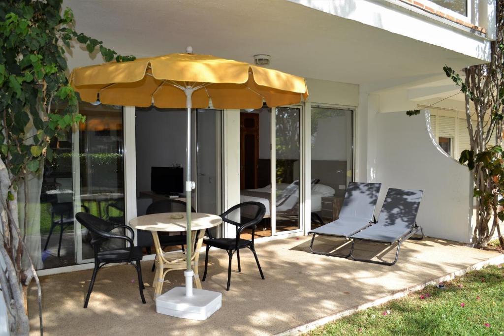 Apartamentos Montemayor - 1