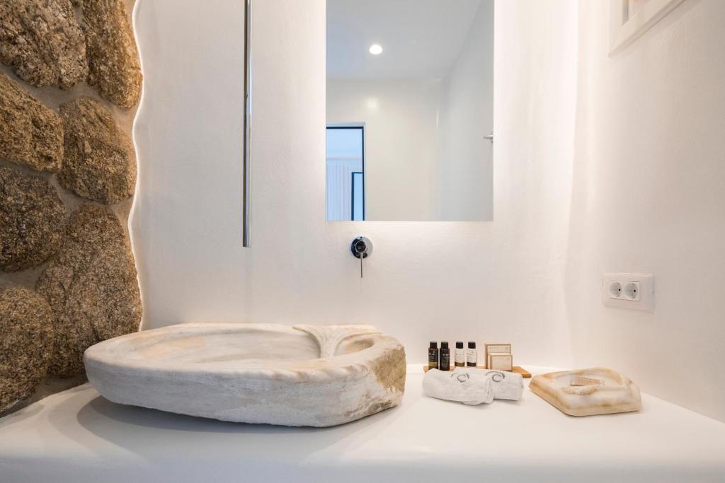 Mykonos Bay Resort & Villas - 2