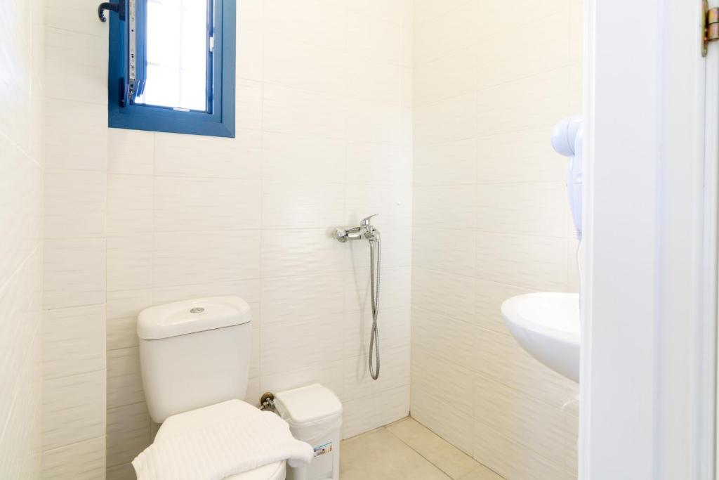 Kúpeľňa v ubytovaní Okirroi Villas Chersonissos