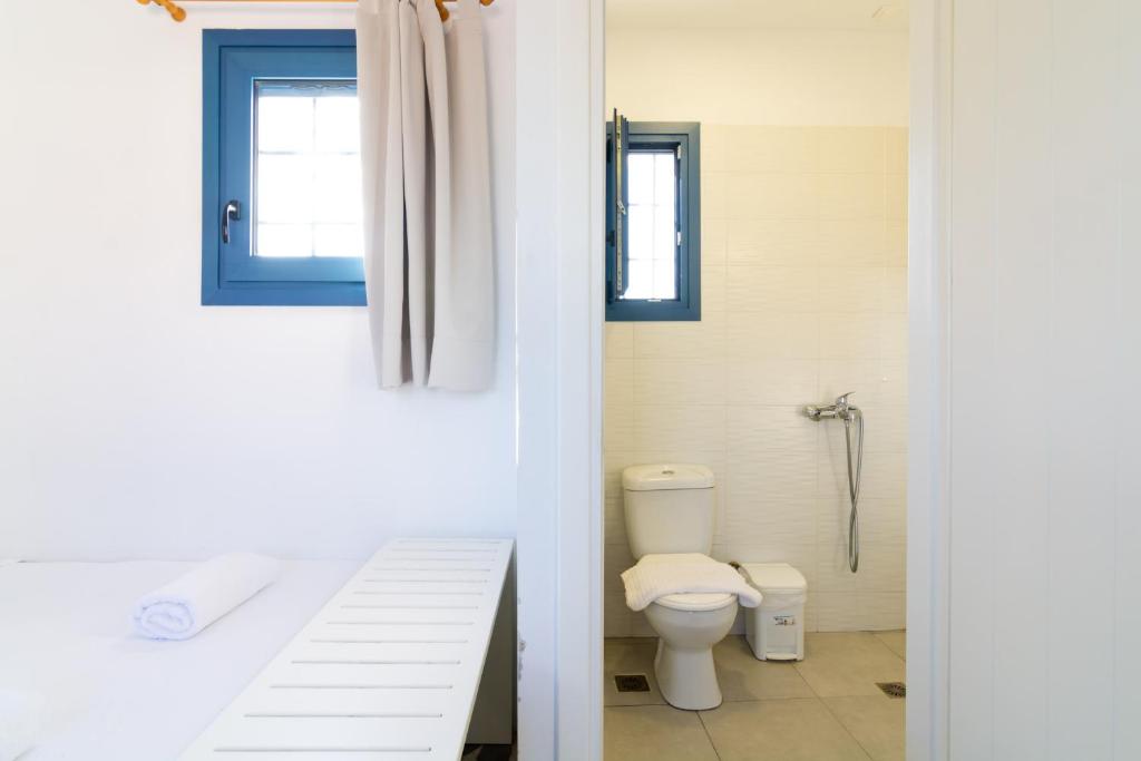 Kúpeľňa v ubytovaní Okirroi Villas Chersonissos