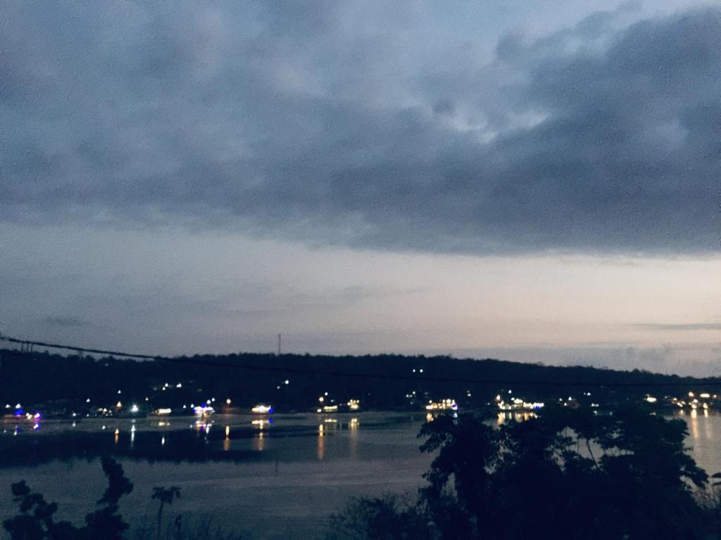 Sunday Huts Lembongan - 1