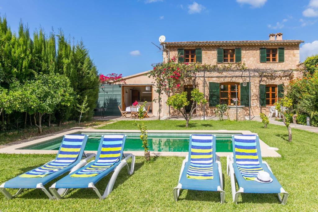 Kolam renang di atau dekat dengan Captivating Mallorcan Villa With A Pool In Soller