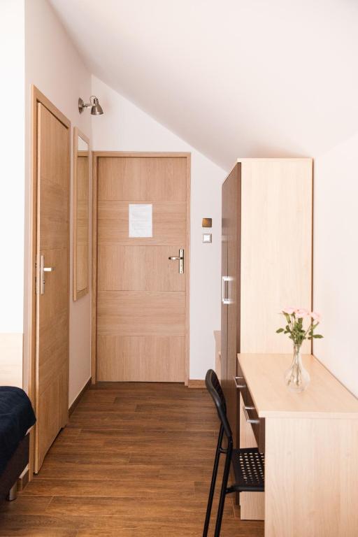 Przy Dolinie - Triple Room With Balcony