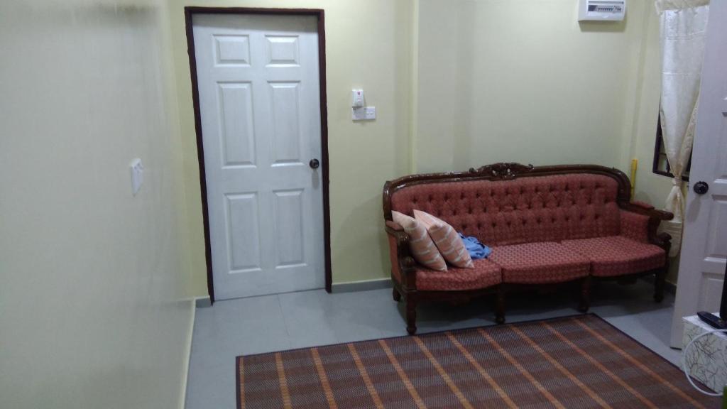 HOMESTAY KAMPUNG DELEK BARU, KLANG - 一卧室房屋