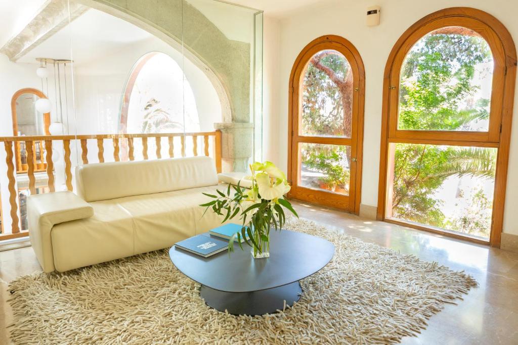 Apartahoteles Es Baulo Petit Hotel en Can Picafort, Mallorca