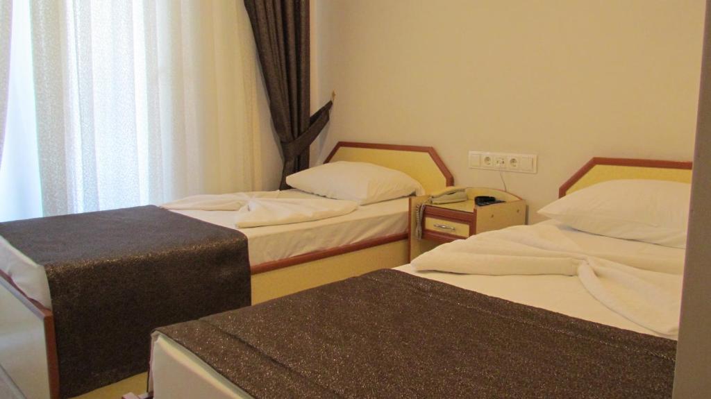 Dostlar Hotel