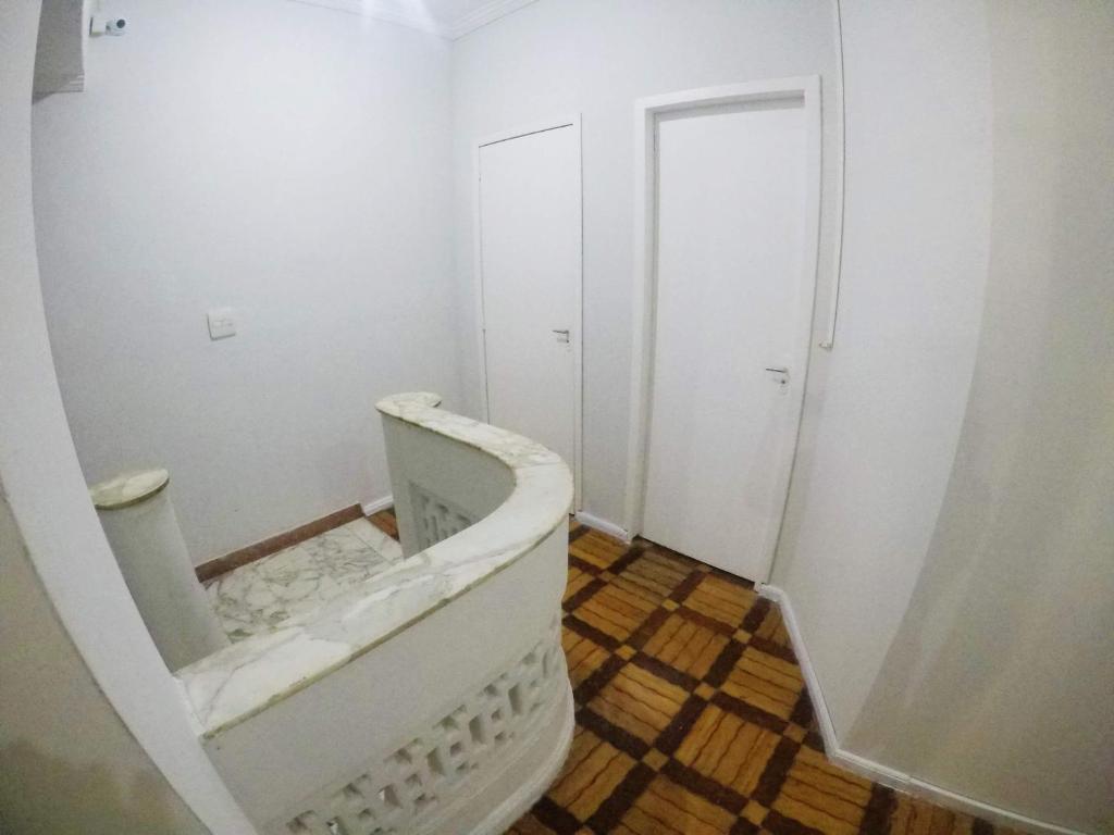 DS Hostel
