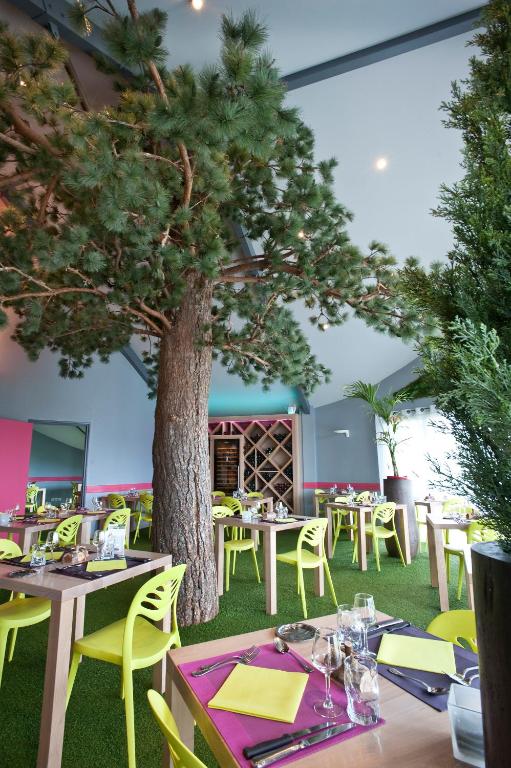Restaurace v ubytování Les Portes d'Apcher
