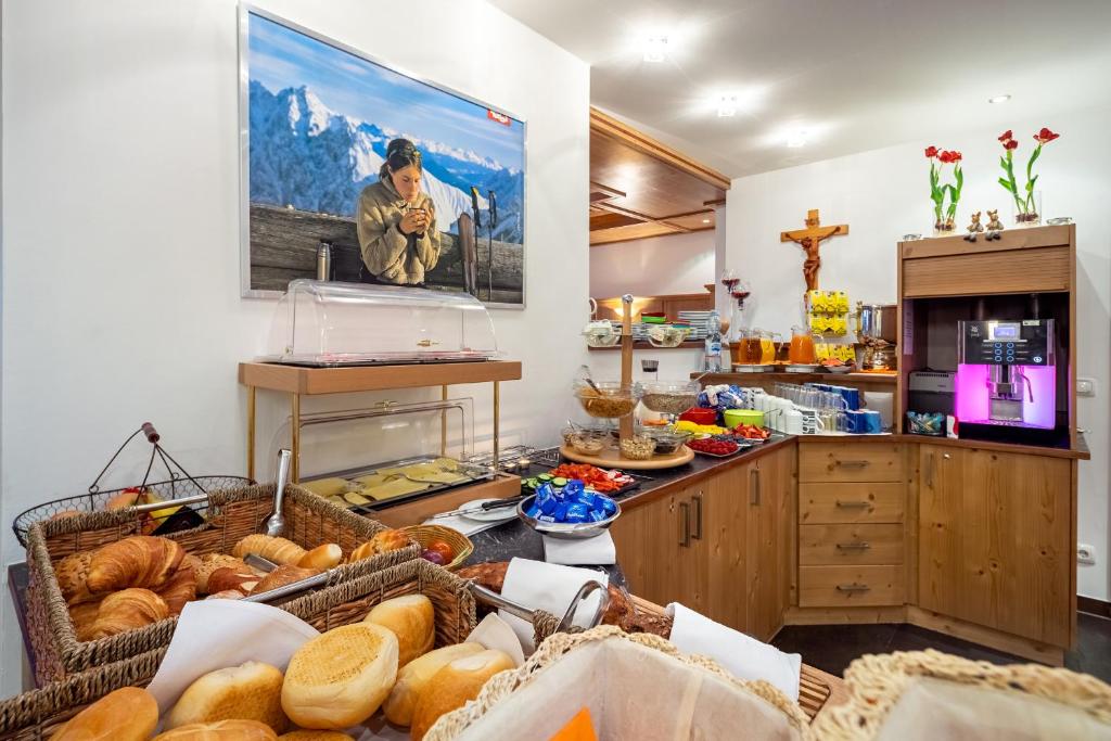 Jídlo v aparthotelu nebo okolí