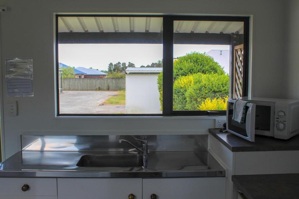 Holdens Bay Holiday Park - Resim 30