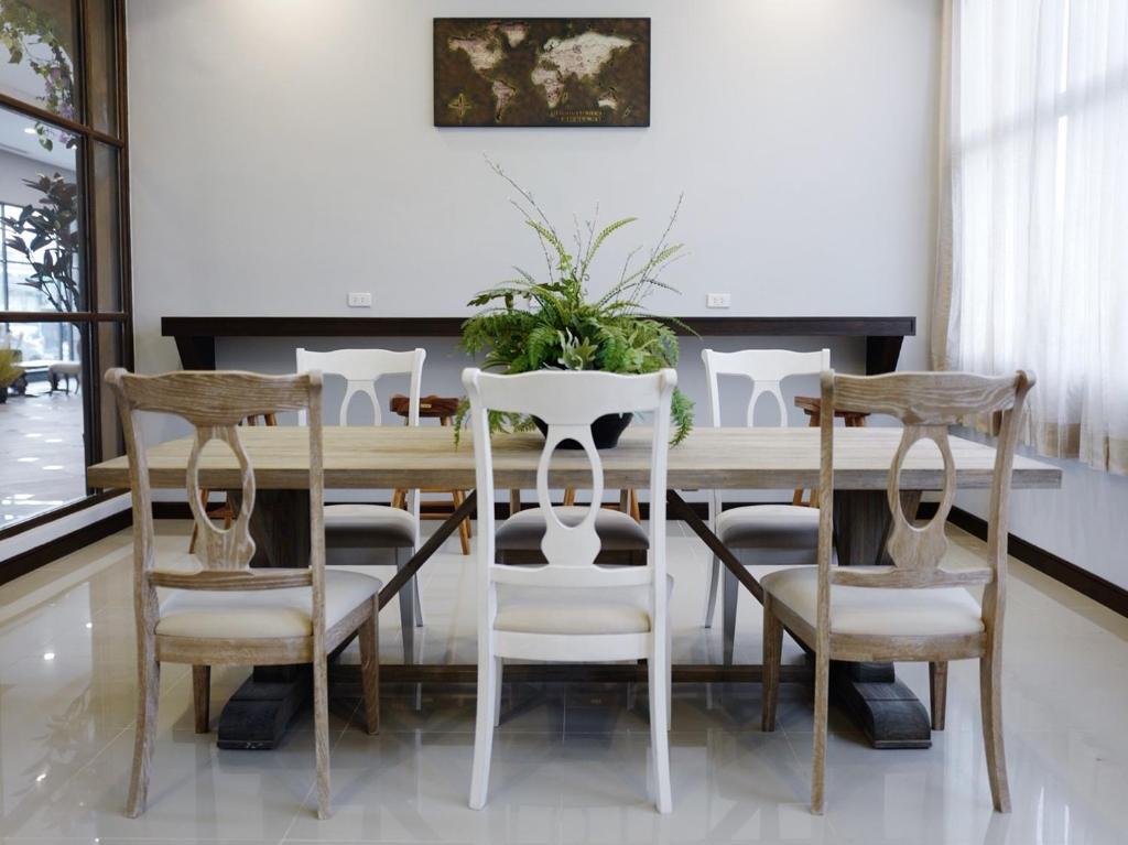 Posezení v ubytování VST Residence -SHA PLUS Certified