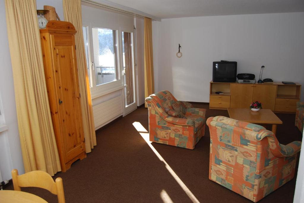 Posezení v ubytování Apartment in Disentis