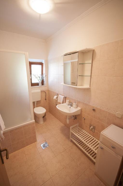 Kúpeľňa v ubytovaní Župa Dubrovačka Guest House