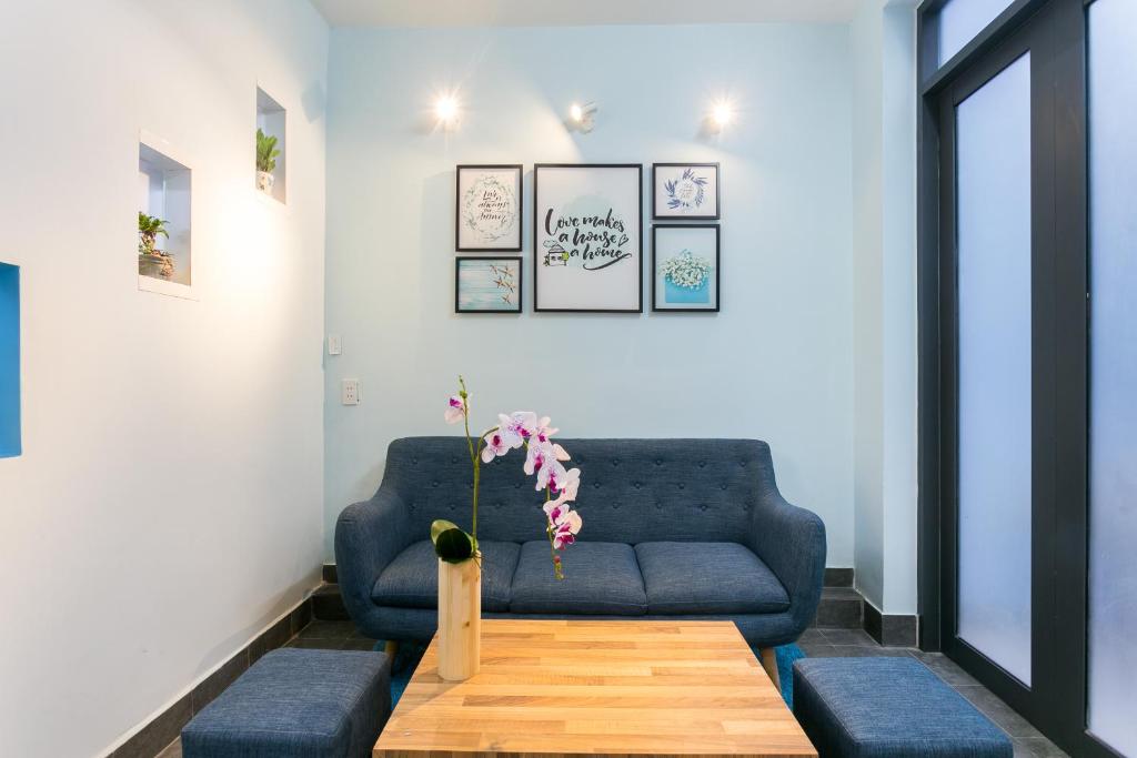 Posezení v ubytování Qcub3 Homestay