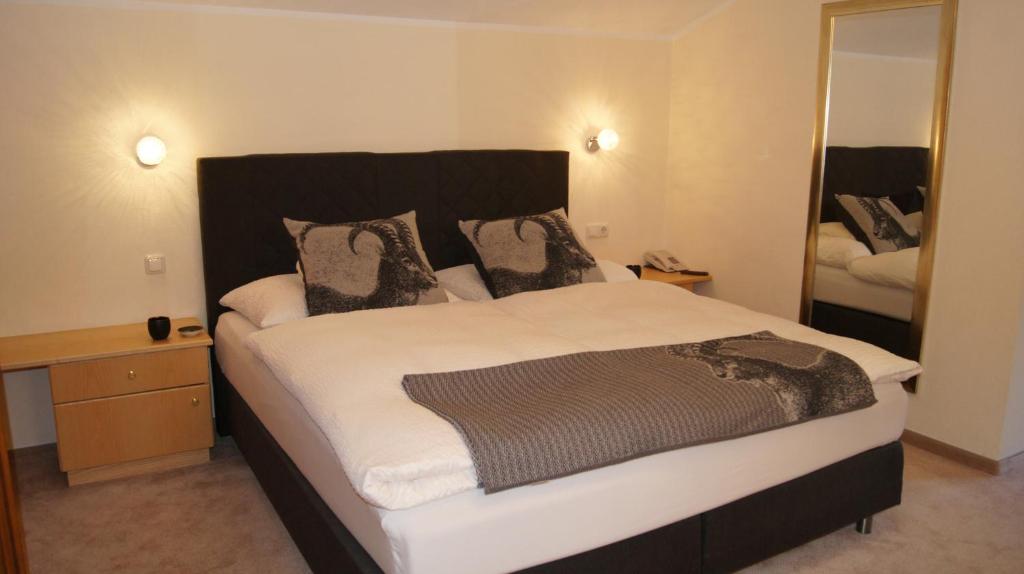 Pension Hartenfels - 12