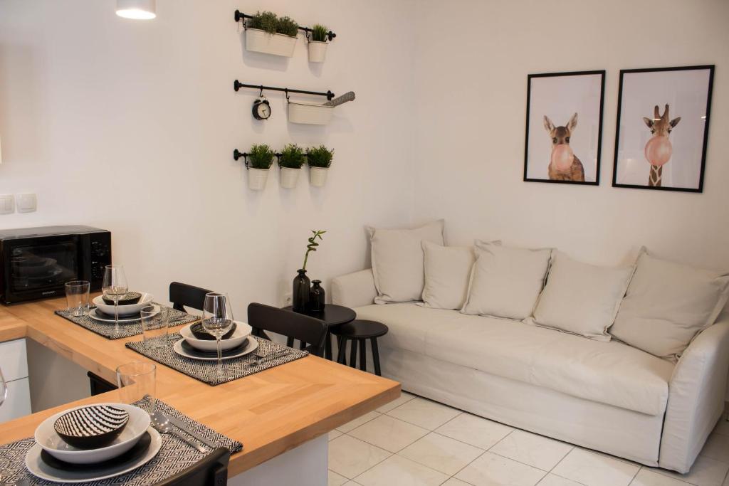 A seating area at Super Stylish Apartments in Syntagma Square!