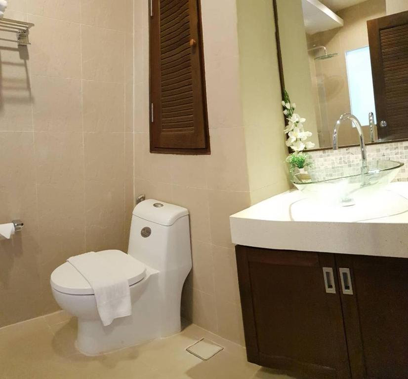 Koupelna v ubytování TSE Residence [by Samui Emerald]