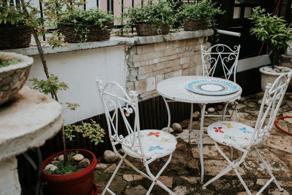 Patio nebo venkovní prostory v ubytování Villa Anri