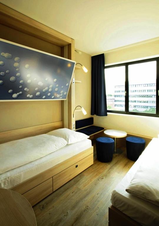 H2 Hotel Berlin-Alexanderplatz - Resim 2