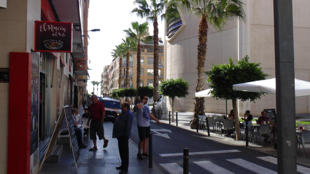 Hosté ubytování Apartamento Moriones A. A150 m del mar en centro de ciudad