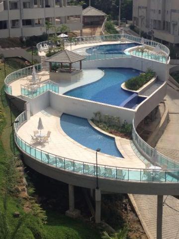  Apto no Condominio Porto Real Resort