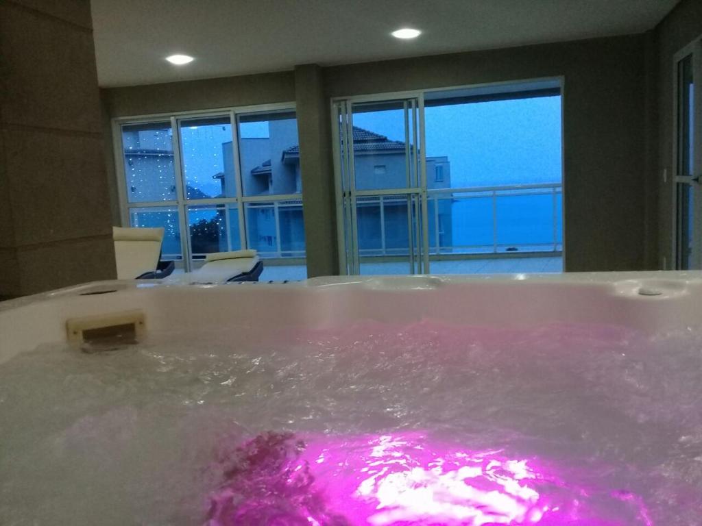  Apto no Condominio Porto Real Resort
