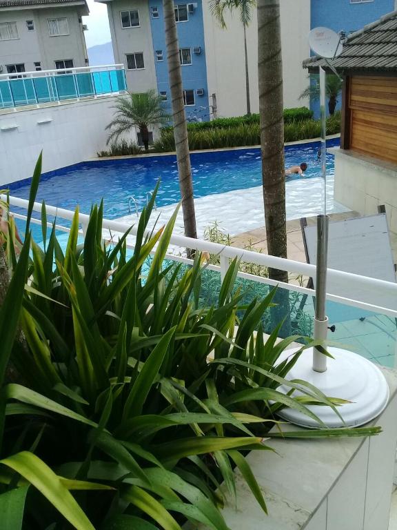  Apto no Condominio Porto Real Resort