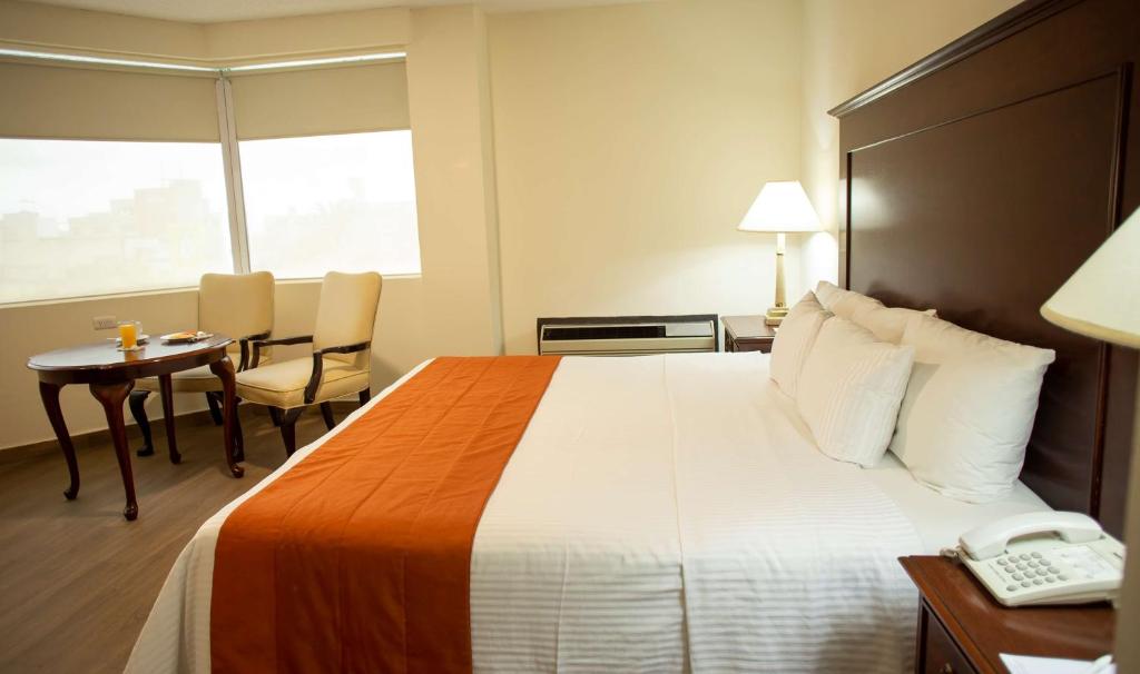 Hotel Plaza Calzada - King Room - Niet -roken
