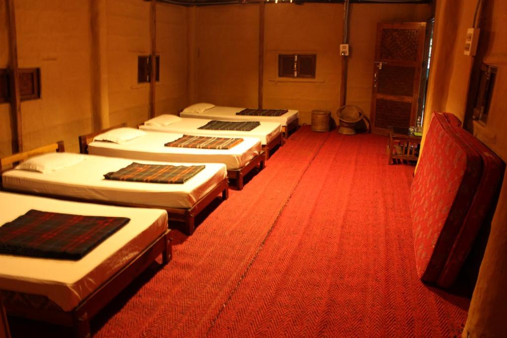 Nature Hunt Eco Camp - Family Room With Balcony