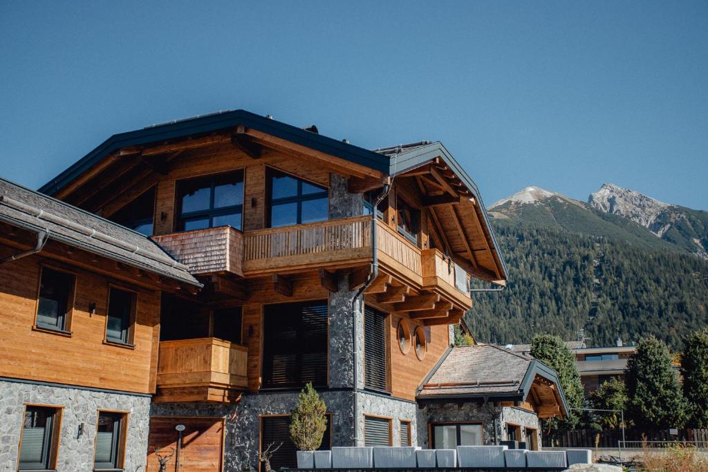 Fotografia z galérie ubytovania Chalet Olivia v destinácii Seefeld in Tirol