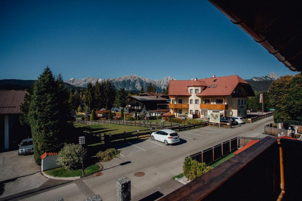 Fotografia z galérie ubytovania Chalet Olivia v destinácii Seefeld in Tirol