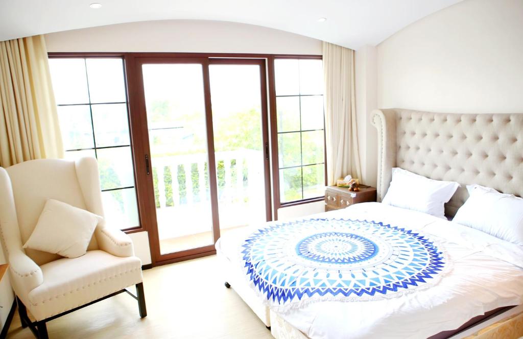 Venetian Poseidon Pool Hotel - Resim 28