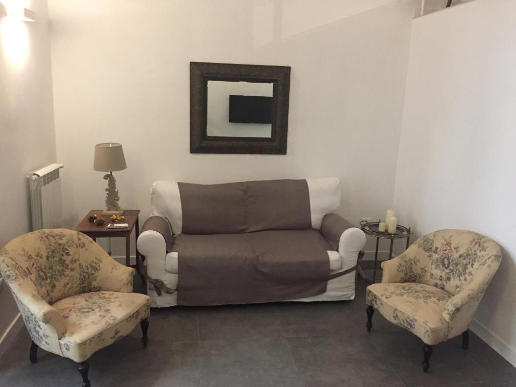 Posedenie v ubytovaní CosyHomeSuite Napoli