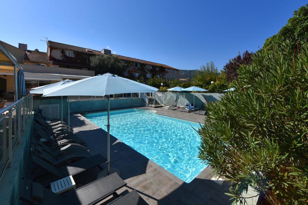 Bazén v ubytování Hotel U Ricordu & Spa nebo v jeho okolí
