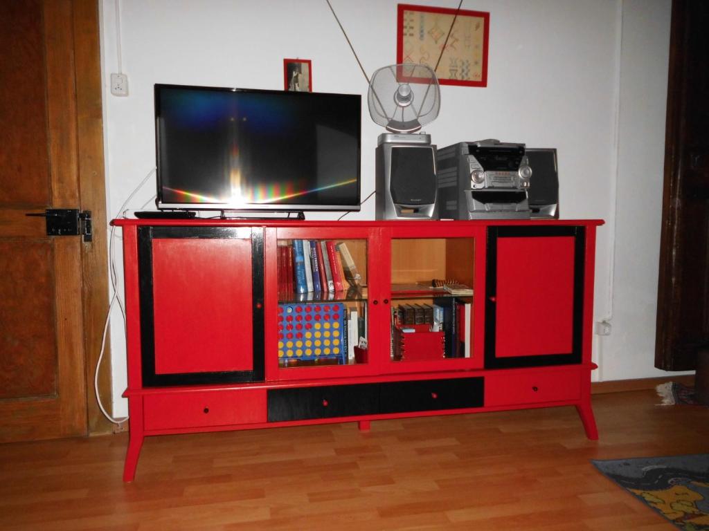 Knihovna v apartmánu