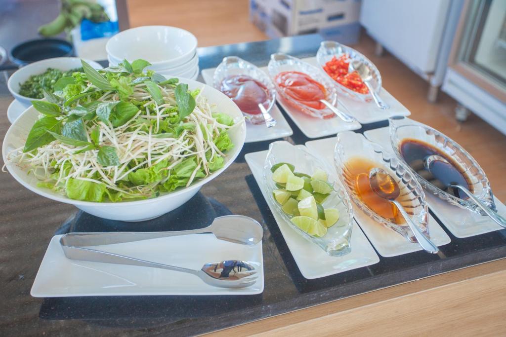 Đồ ăn tại/gần khách sạn