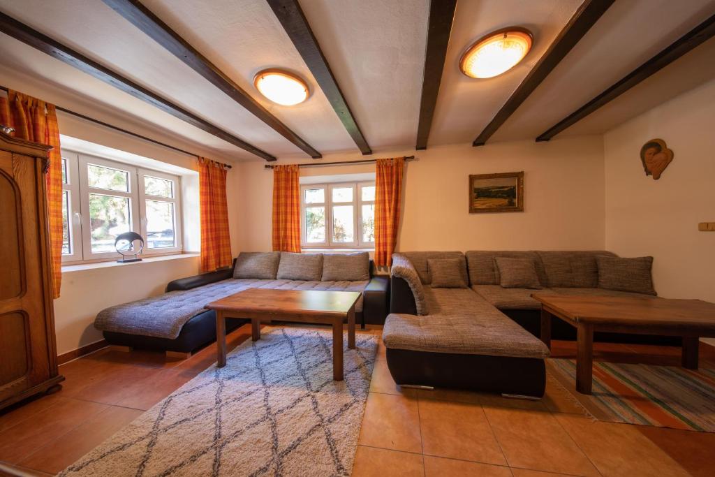 Posezení v ubytování Apartmány Chalupa "Pod lípou"