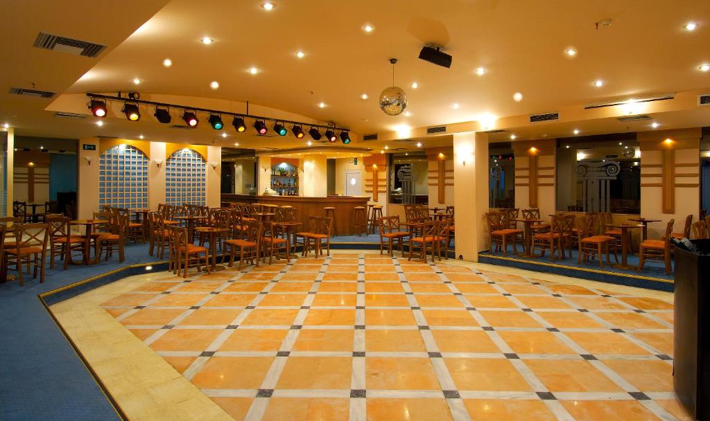 Restaurace v ubytování Rethymno Mare Royal & Water Park