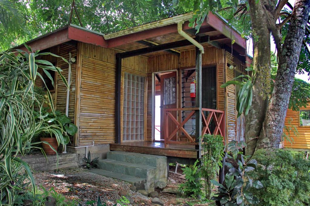 Zahrada ubytování Maravu Taveuni Lodge