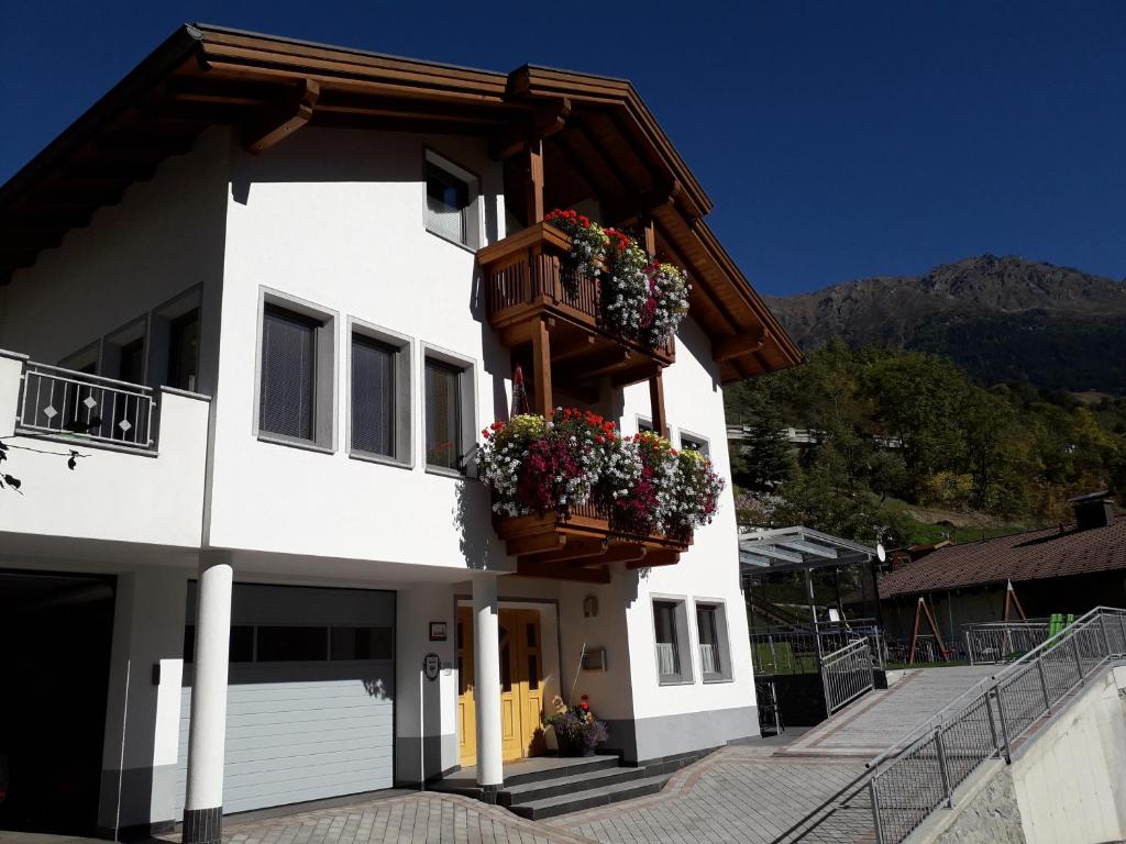 Výhľad na hory alebo výhľad na hory priamo z apartmánu