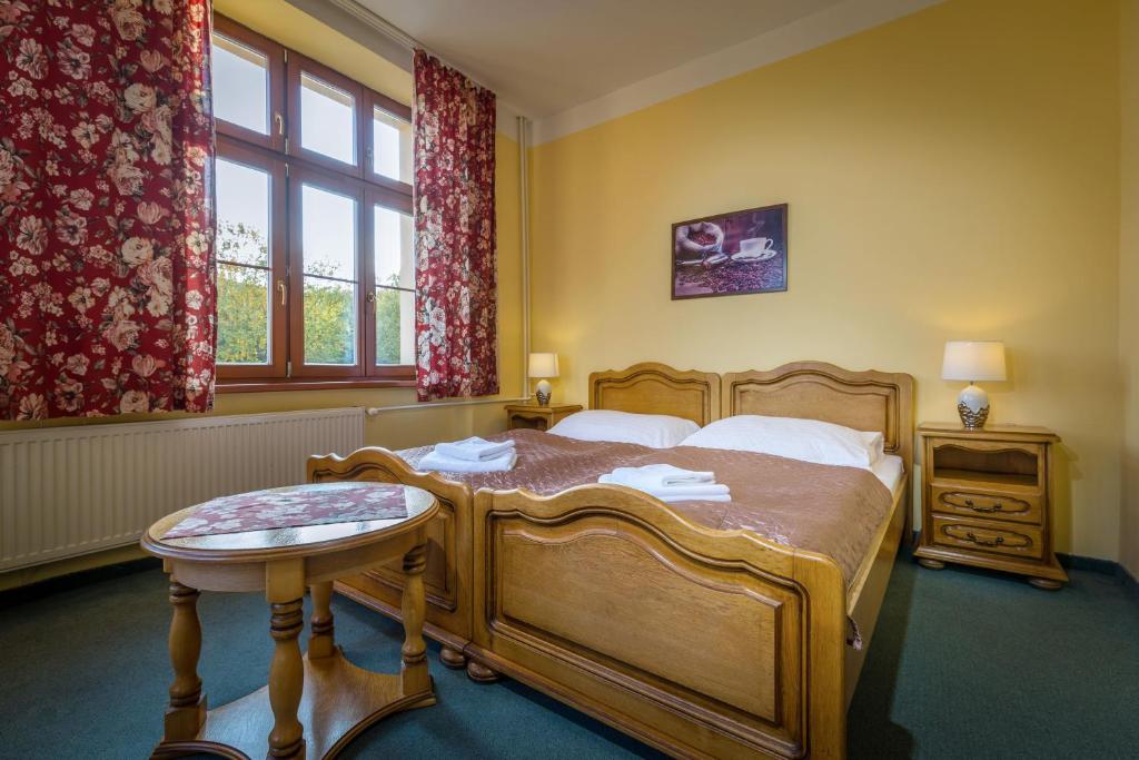 Miramonti Penzión - Classic Room With Extra Bed