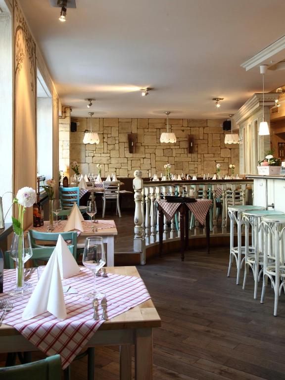 Stadt-gut-Hotel Rheinischer Hof - Resim 15